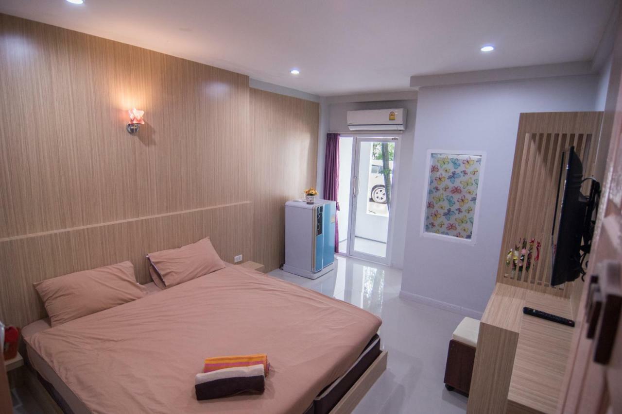Tn Thanyawit Nakhon Ratchasima Exterior photo